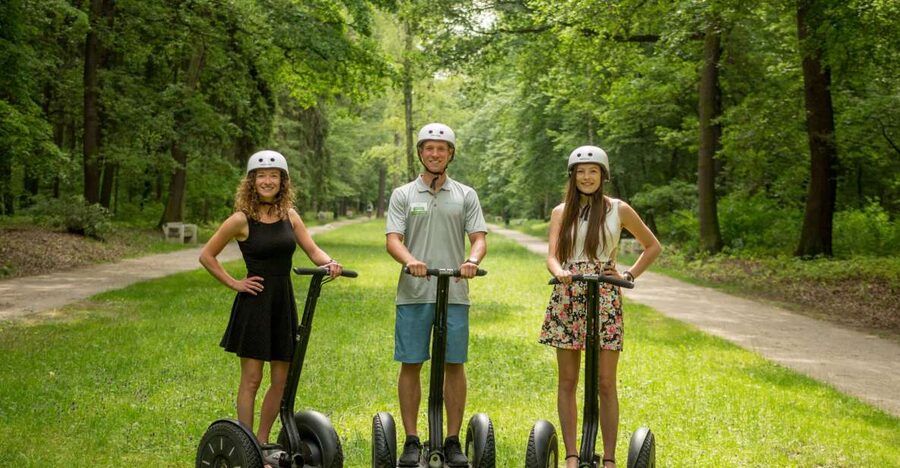 Prague: Shared Group/Private Segway Tour with Hotel Transfer - Shared group or private tour?