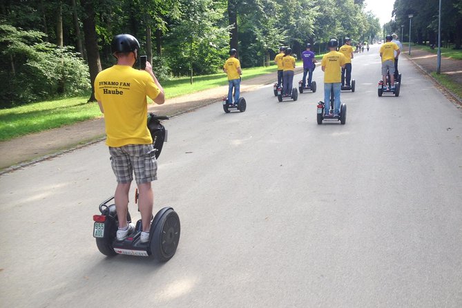 Private Segway tour through the highlights in Dresden - Königsufer and the Elbe panorama