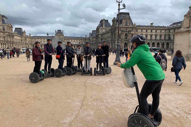 Private Tour: Discover Paris with Local, 3 hours on a Segway - Champs-Élysées and the Arc de Triomphe