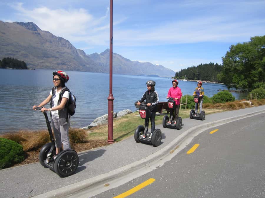 Queenstown: Guided Segway Tour - Queenstown Gardens on the lake peninsula