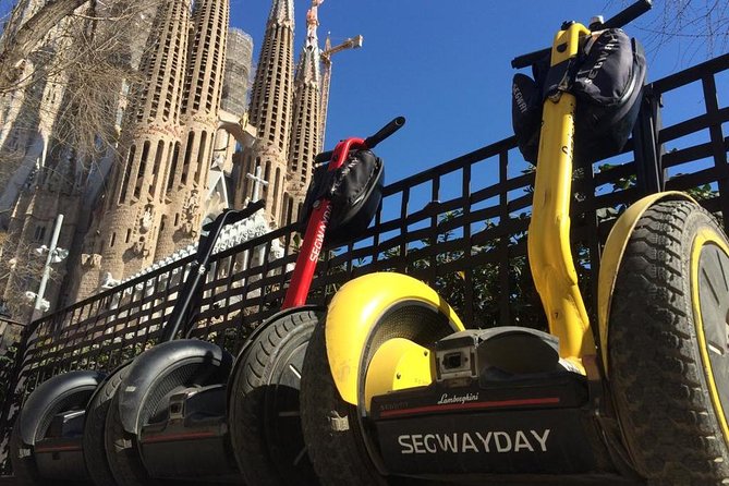 Sagrada Familia Segway Tour - Gothic Quarter: a quick look at old Barcelona