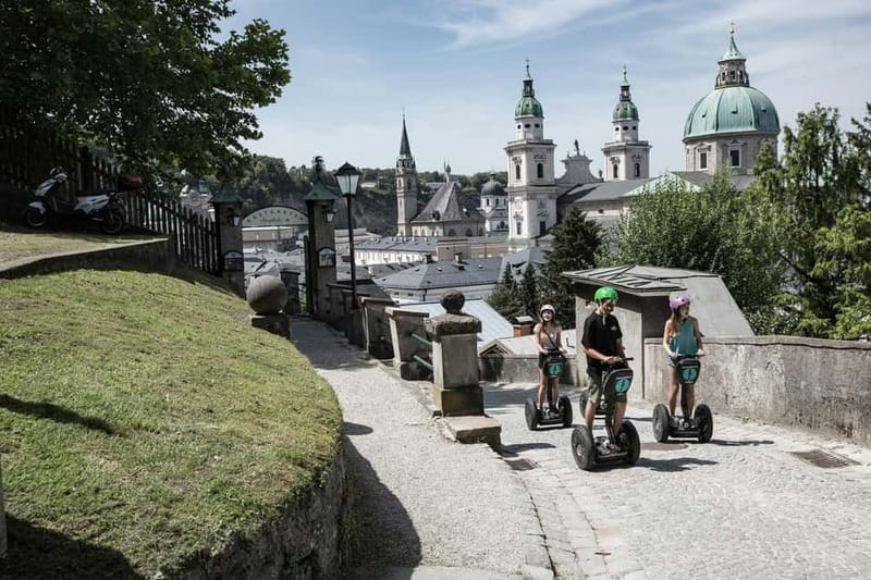 Salzburg: Segway sightseeing tour - Down through medieval lanes to Mirabell Gardens