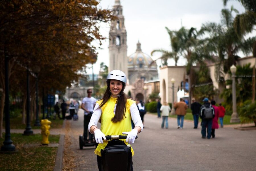 San Diego: Segway Tour of the Gaslamp District - Seaport Pier and the Pacific air