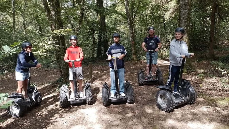 Segway hike 2h00 Aix les Bains between lake and forest - Along the lake before the climb