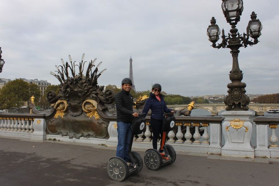 Segway private tour Lights of Paris - Starting at Les Invalides and the golden dome