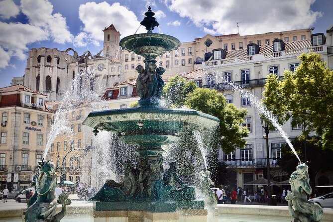 Segway Super Tour - The real town center and the river views