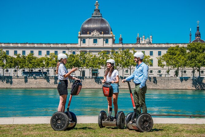 Segway Tour by ComhiC - The Highlights - 1h30 - What the $48.19 price buys you