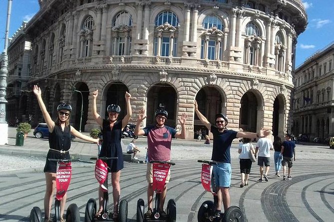Segway Tour Caruggi - 1 ora - Porto Antico and the first lesson