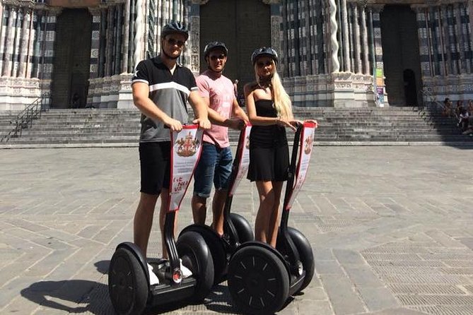 Segway Tour Caruggi - 2.5 ore - Churches, cloisters, and a high view