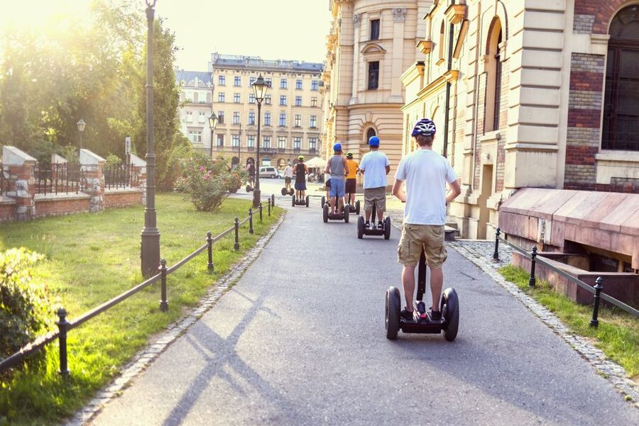 Segway Tour Krakow: Full Tour (Old Town + Jewish Quarter) - Starting at Sienna 17 Street