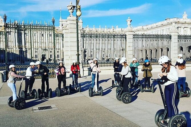 Segway Tour Madrid monumental - Teatro Real and the return to Opera
