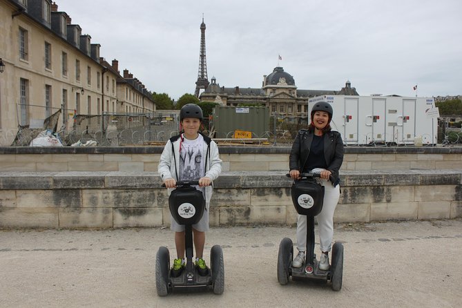Segway tour Monumental - The Champs-Élysées at a practical pace