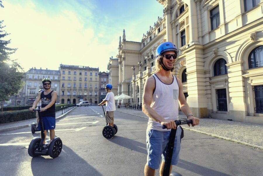 Segway Tour Wroclaw: Full Tour (Old Town + Ostrów Tumski) - Key points at a glance