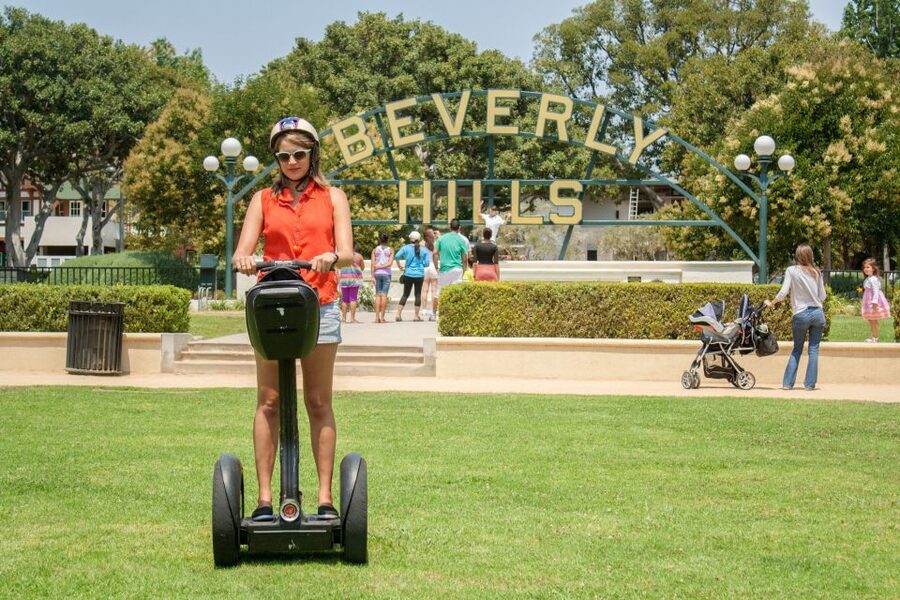 The Beverly Hills Segway Tour - Riding from La Cienega toward Beverly Hills