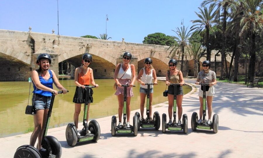 Valencia: Old Town and Gardens Segway Tour - Plaza de la Virgen and Valencia’s old center