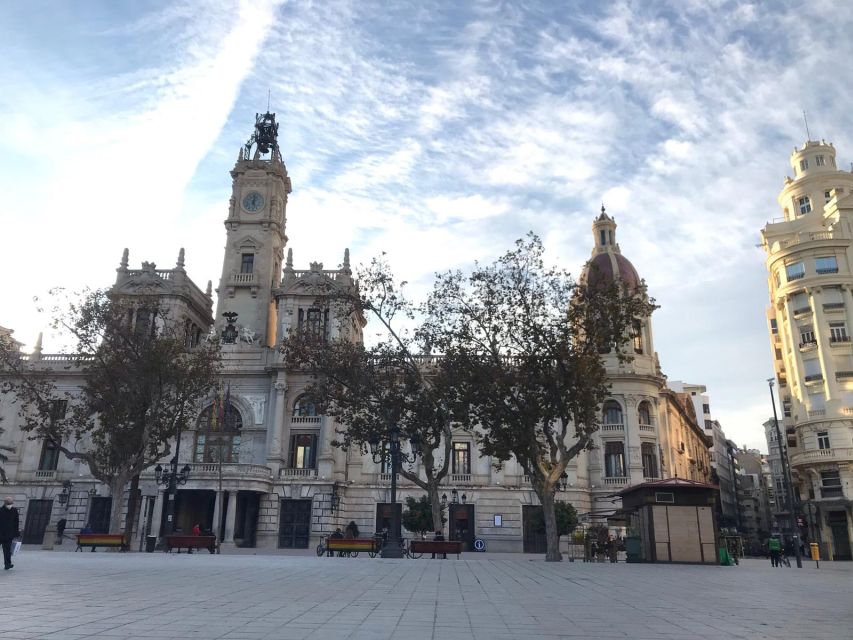 Valencia Old Town Segway Tour - The Silk Exchange and Mercado Central
