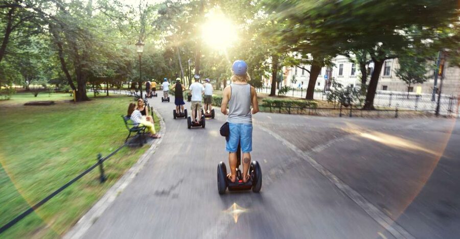 Warsaw: 2-Hour Guided Segway Tour - Learning to ride before crossing the Wisła