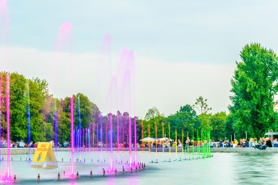 Warsaw: 3-Hour Guided City Highlights Tour by Segway - Parks and royal residences along the route